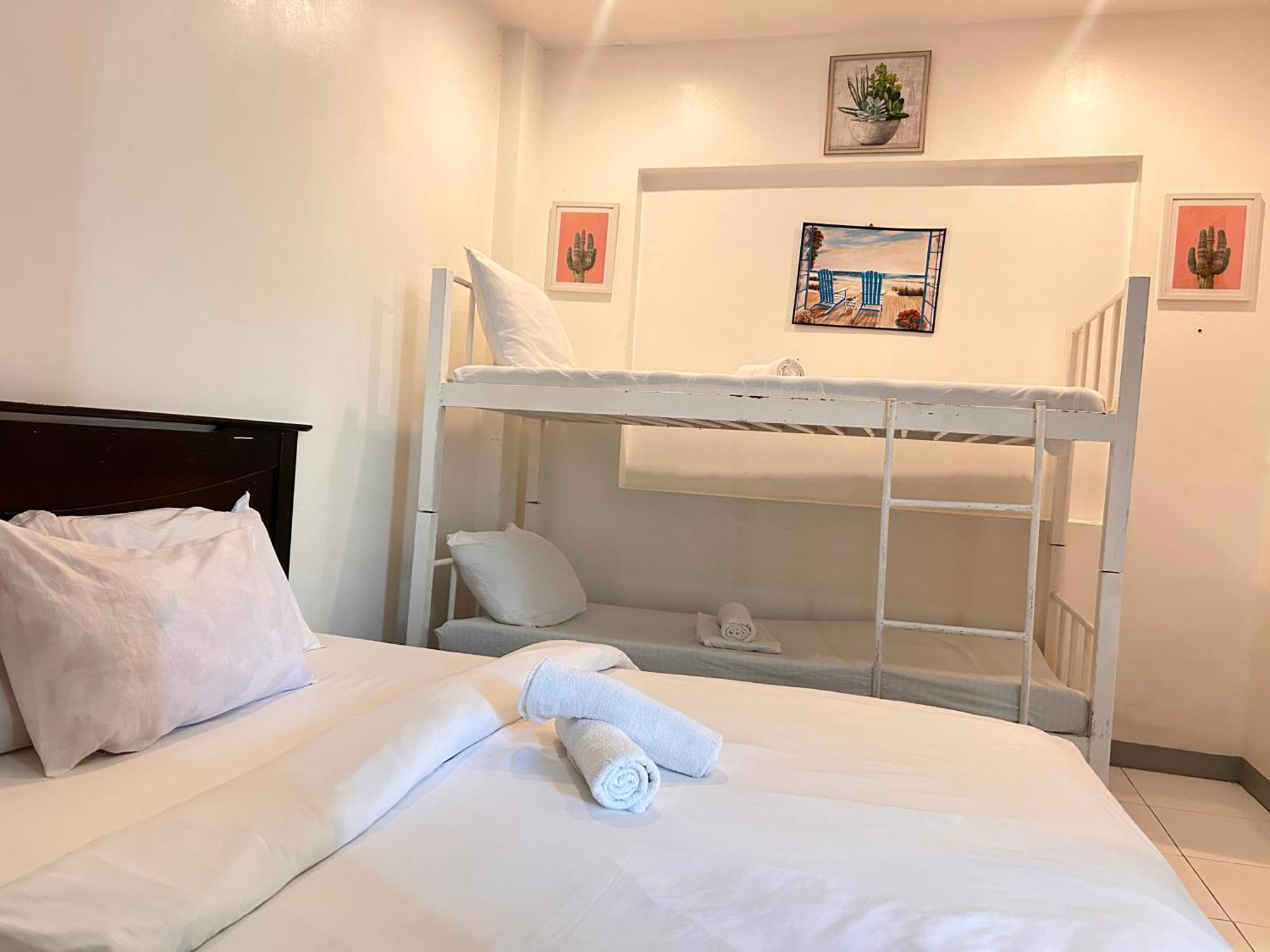 Luna Oslob Travellers Inn Dış mekan fotoğraf